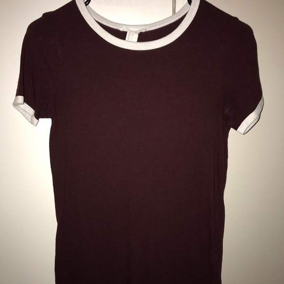 Forever 21 Tops - Forever 21 T Shirt